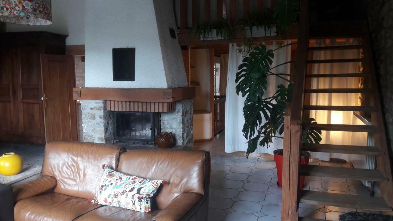 Gites De Gobertier Saint-Alban-d'Ay Esterno foto
